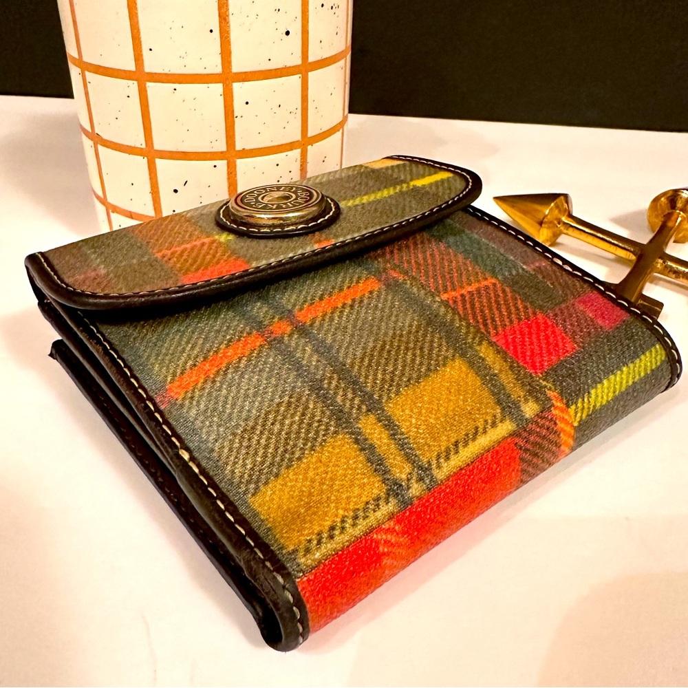 Vintage Dooney & Bourke Graffiti Leather Wallet- Like New - Picture 6 of 13